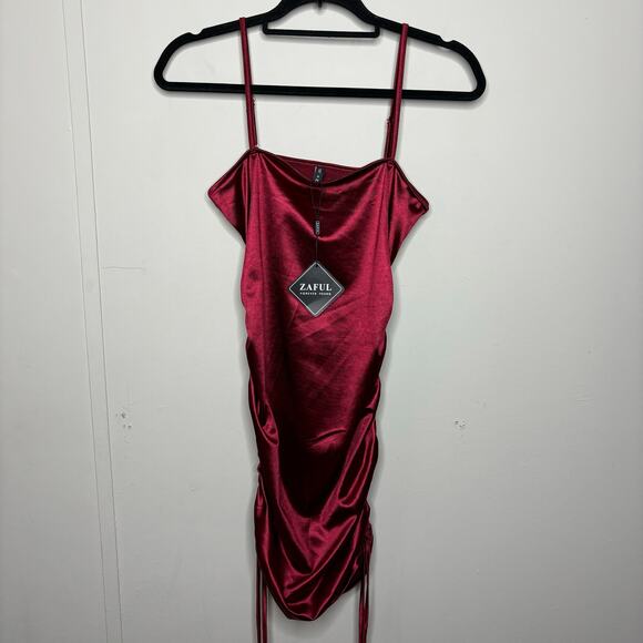 Zaful Burgundy Red Sexy Date Night Rouched Mini Dress Women's Size 6 - Picture 3 of 5